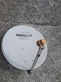 Antenna Parabola con illuminatore Digiquest