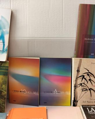 17 libri Buddha Nikiren Daishonin Daisaku Ikeda