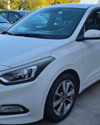Hyundai i20 1.2 84 CV 5 porte euro 6
