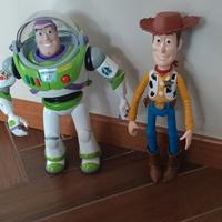 Personaggi Toy Story 4 Buzz Lightyear e Woody 30cm