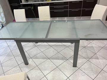 Tavolo da cucina