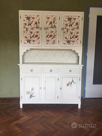 Credenza mobile vecchio