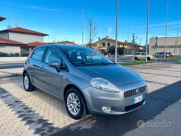 FIAT G. PUNTO cambio AUTOMATICO 133.000k