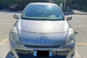 Renault Clio 1.2(55) kw 75 cv adatta neo patentati