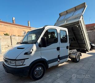 Iveco Daily doppia cabina ribaltabile