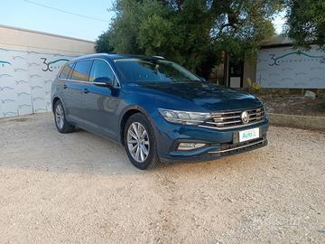 Volkswagen Passat Variant 1.6 TDI 120cv DSG Busine