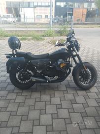 V9bobber super accessoriata