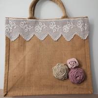 Borsa artigianale realizzata in iuta e cotone