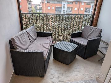 Salottino da esterno in rattan