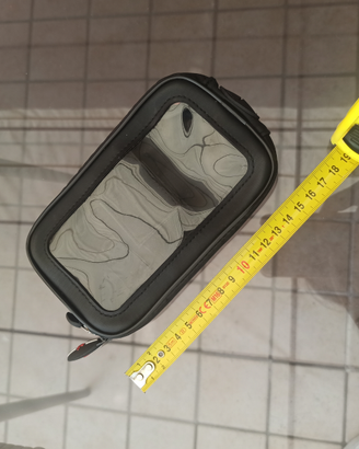 Porta cellulare con calamita per serbatoio moto