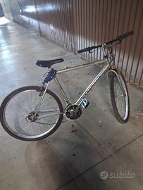 bici corsa e bici uomo n.28