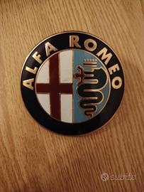 stemma alfa romeo 
