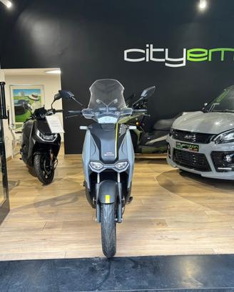 SuperSoco CPX doppia batteria