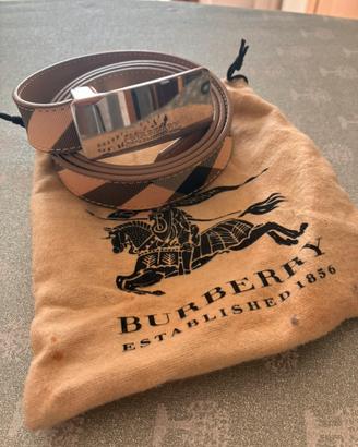 Cintura Burberry