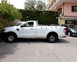 Pic Up Ford Ranger cassone Lungo