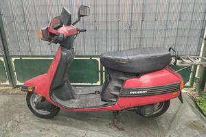 Peugeot Metropolis 50