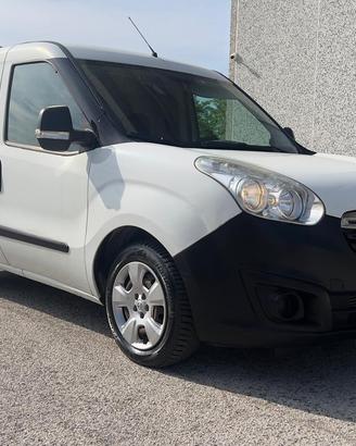 Opel Combo 1.6 mj van