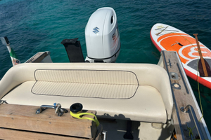 Boston whaler 22 outrage