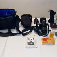 Nikon D50 con 2 obiettivo, borsa e accessori vari