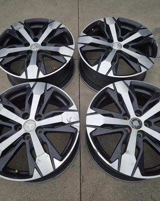 Cerchi In Lega Da 18" Per Peugeot 5008 - 3008