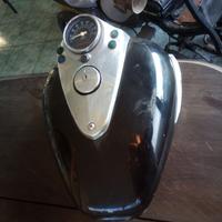 Serbatoio Suzuki Intruder 250 Lc