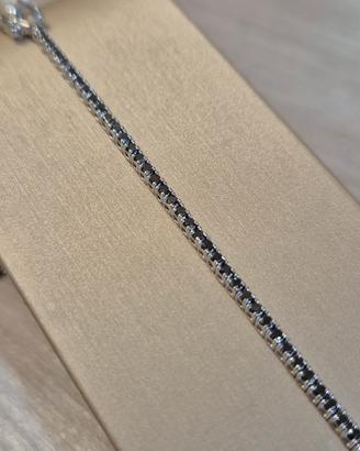 Bracciale tennis in oro bianco e diamanti neri