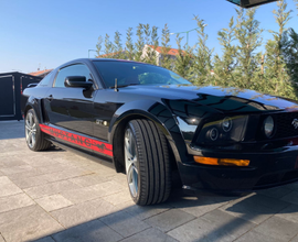 Ford mustsng gt 4.6 v8