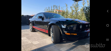 Ford mustsng gt 4.6 v8