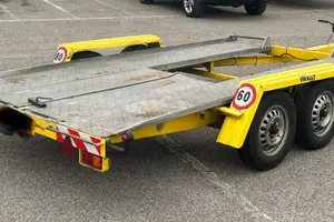 NOLEGGGIO RIMORCHIO PORTA AUTO 1320 KG