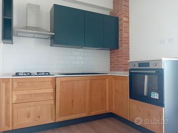 Cucina nuova (mai usata)