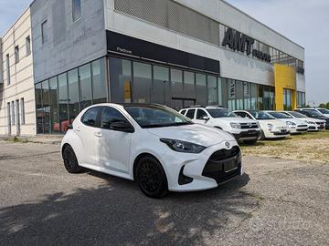 TOYOTA Yaris 1.0 5 PREZZO SENZA VINCOLO DI FINA