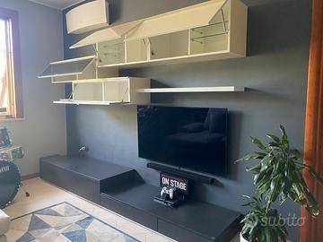 Parete attrezzata moderna pronta consegna