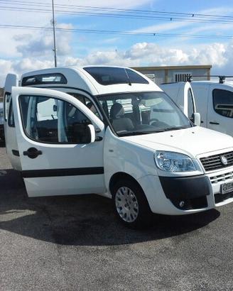 Fiat Doblo 1.9 MJT CON PEDANA DISABILE