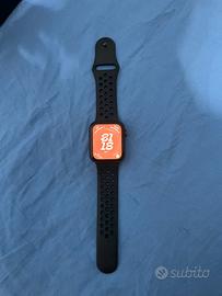 Apple Watch Series 4 Nike LTE – 44mm