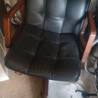 Poltrona girevole per scrivania