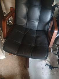 Poltrona girevole per scrivania