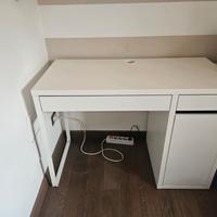 scrivania micke ikea 