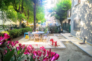 Villetta con posto auto condizionatore giardino pr