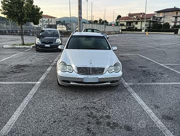 Mercedes 320c
