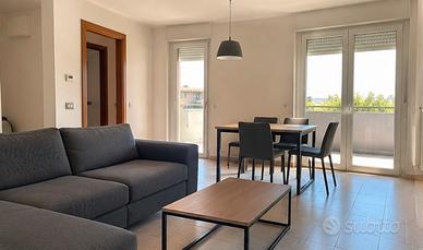 Bilocale luminoso con terrazzo a Borgo Nuovo