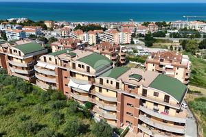 2 LOCALI A VASTO