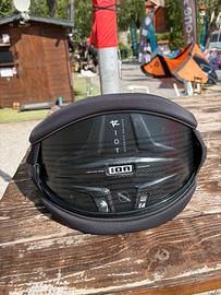 Ion Riot Curv M/50 nero trapezio kitesurf