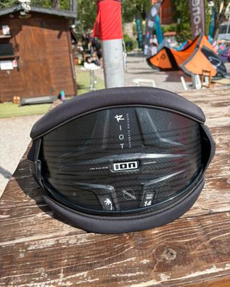 Ion Riot Curv M/50 nero trapezio kitesurf
