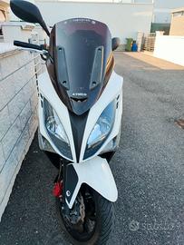 Kymco xciting 300