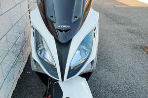Kymco xciting 300