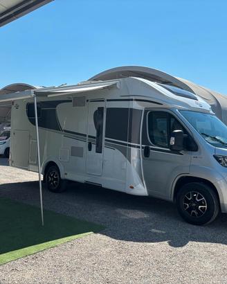 CARADO T447 EDITION 5 BY HYMER - SEMINTEGRALE CON 