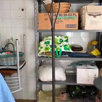 Piantana con luce dimmerabile