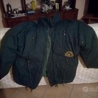 Giacca pesante inbottita di piume