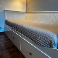 Letto Ikea Hemnes con 3 cassetti