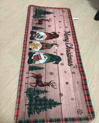 Tappeto natalizio “Merry Christmas” con gnomi